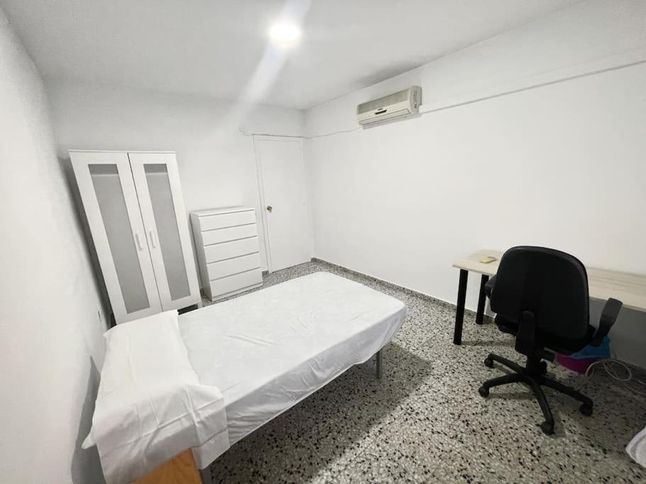 Piso Completo En Calle Rafael San Vicente Raspeig
