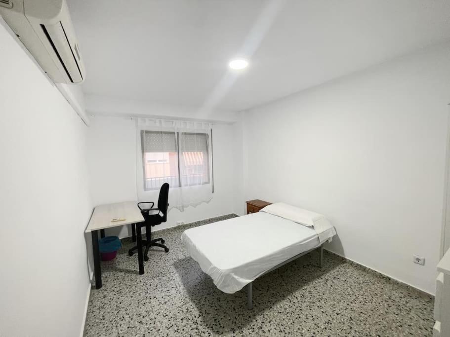 Apartment Piso Completo En Calle Rafael *