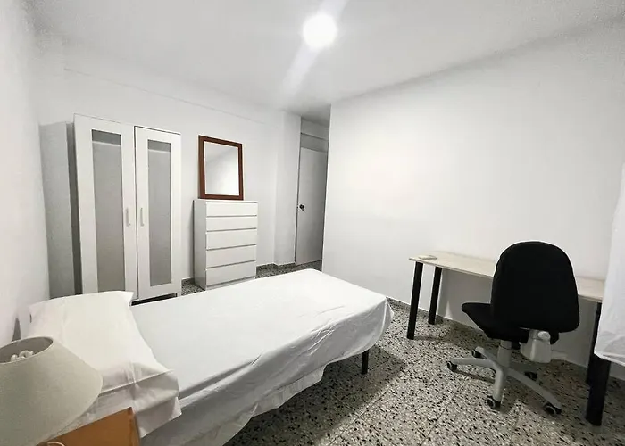 Piso Completo En Calle Rafael